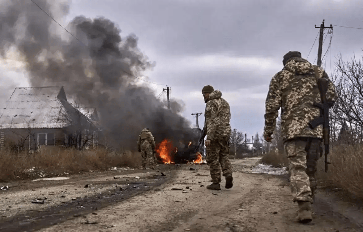 皇冠信用網会员开户申请_打响“第一枪”皇冠信用網会员开户申请！4艘军艇直接被击沉：80名陆战官兵全军覆没！