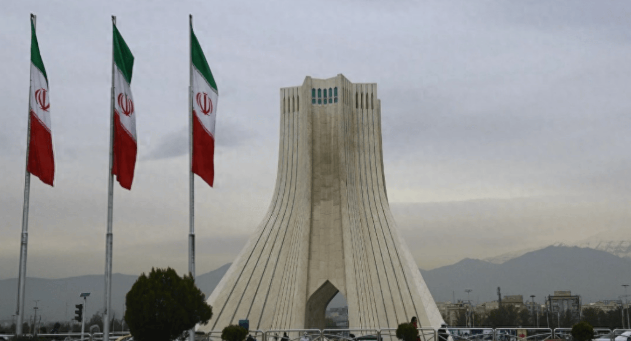 上半场比分_斩立决！哈梅内伊杀鸡儆猴上半场比分，处决一名以色列间谍，中方表态信号强烈