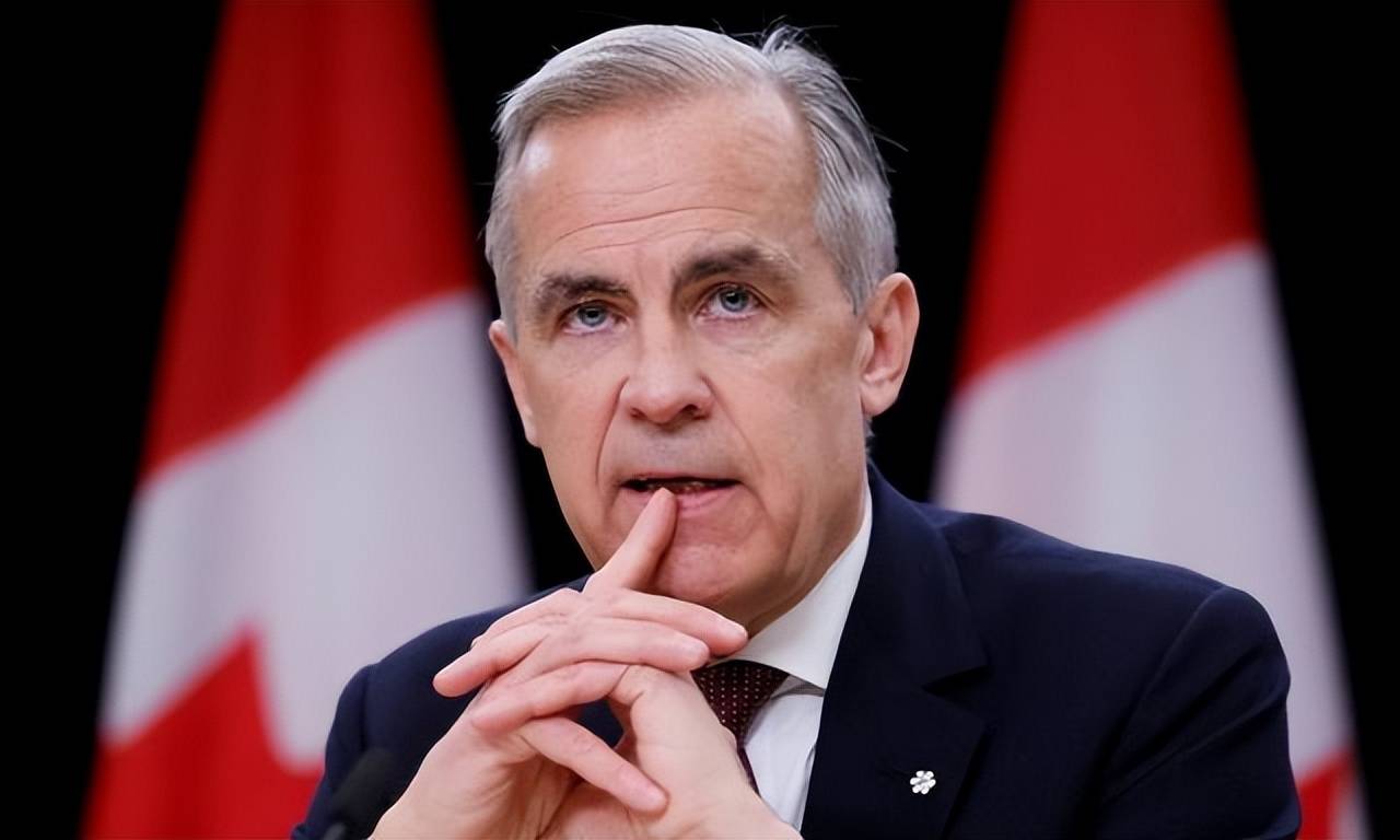 华保斯vs法尔肯贝里 | 加拿大军舰强闯台海华保斯vs法尔肯贝里，仅过了一天，加方便主动向中国示好