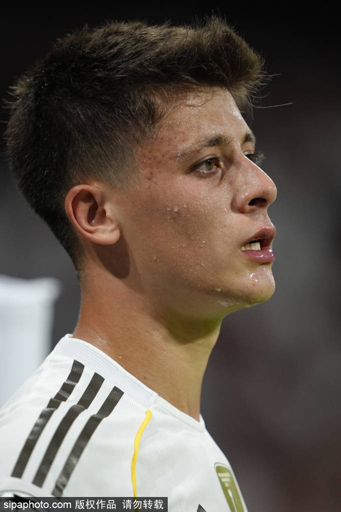 皇冠信用网怎么开户_小图拉姆归来！国米欧冠之夜梅开二度皇冠信用网怎么开户，未来引发哪些联想与期待？