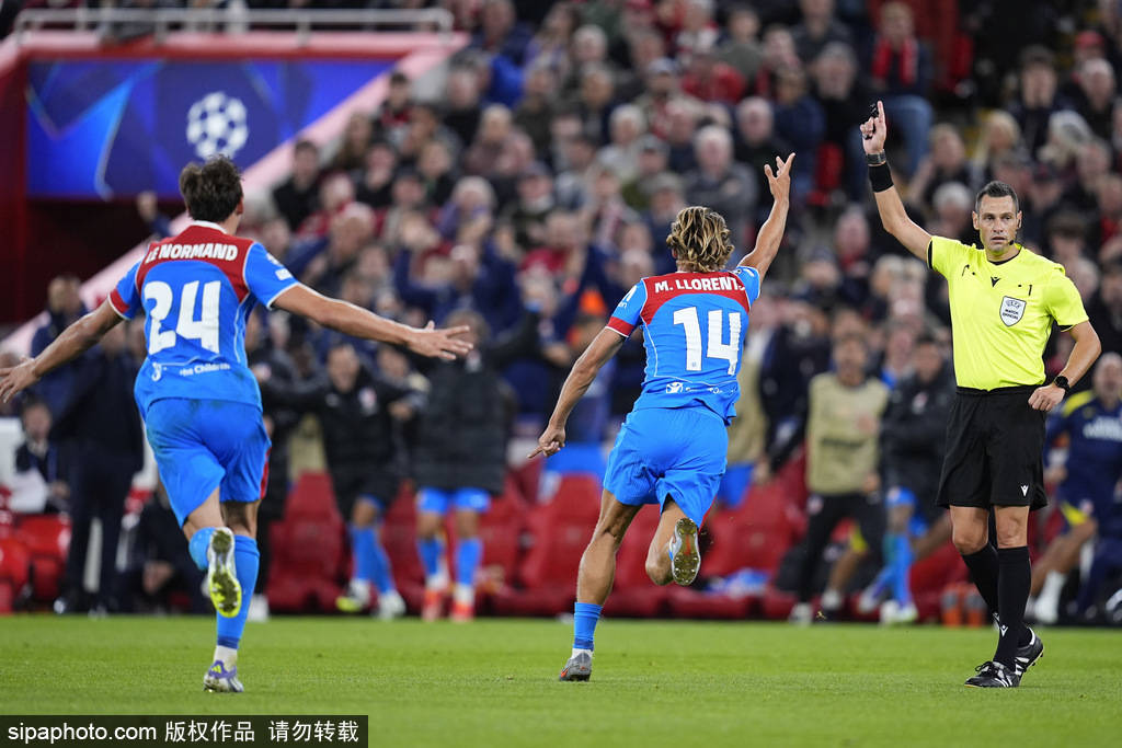 皇冠信用网最新地址_欧冠-萨拉赫传射西蒙尼染红 范迪克绝杀利物浦3-2马竞